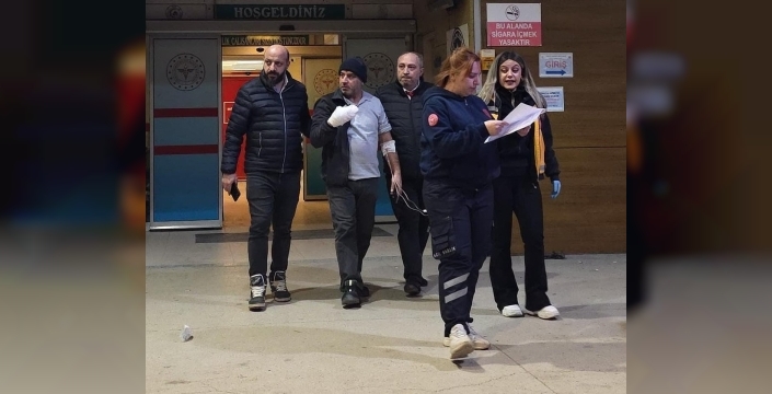 İnegöl'de işçi, testereye kaptırdığı elinin 3 parmağını kaybetti