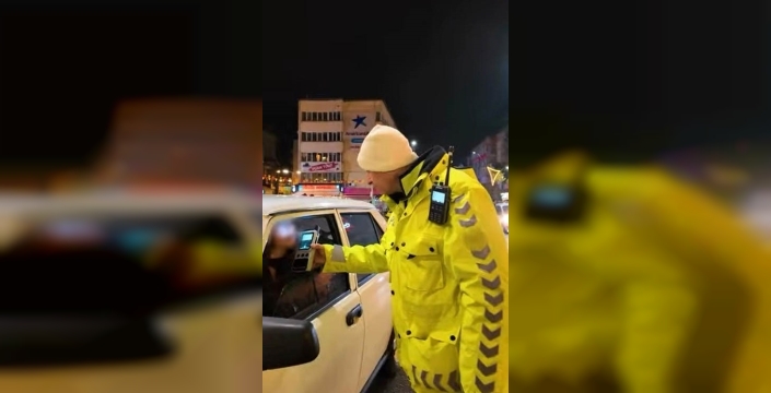 Isparta'da polis denetimlerinde 31 aranan şahıs yakalandı