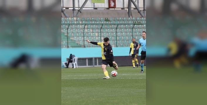 İstanbulspor, Serikspor'u 3-0 mağlup etti