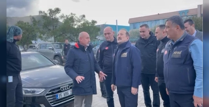 İzmir'de Hortum Şoku: Kemalpaşa'da Hasar Büyük, AFAD Başkanı Sahada