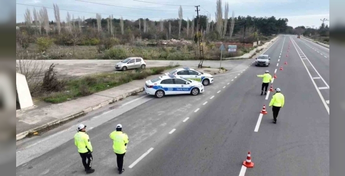 Kırklareli'nde yılbaşı gecesi için geniş çaplı polis denetimi başladı