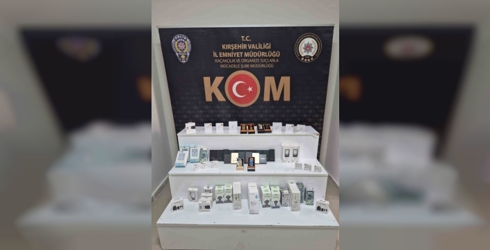 Kırşehir'de kaçakçılık operasyonu: Gümrük kaçağı ürünlere el konuldu