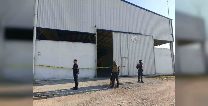 Mersin'de şok operasyon: Depoda yüzbinlerce patlayıcı ele geçirildi, 1 kişi tutuklandı