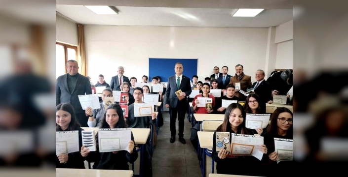 Muğla'da 161 bin öğrenci için tatil bitti, ders zili pazartesi çalacak