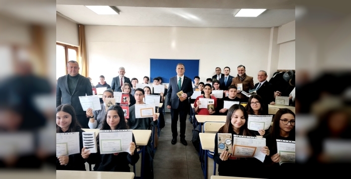 Muğla'da 161 bin öğrenci karne aldı: Yarıyıl tatili başladı