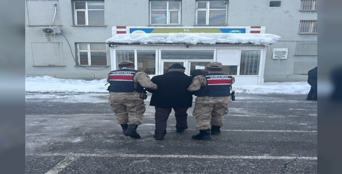 Muş'ta yıllardır aranan firari yakalandı: Cezası dudak uçuklattı!