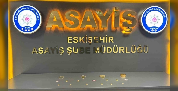 Sahte polislerin dolandırıcılığı, gerçek polislerin müdahalesiyle engellendi