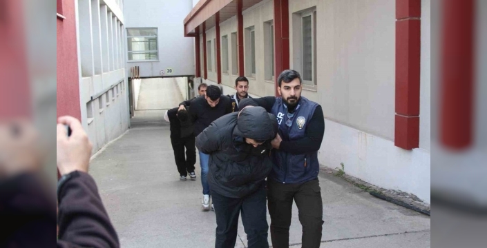 Sazan sarmalı dolandırıcılık şebekesi Adana'da çökertildi: 7 kişi tutuklandı