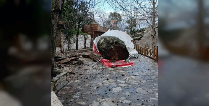 Soma'da heyelan paniği: Can kaybı yok ama bölge yasaklandı