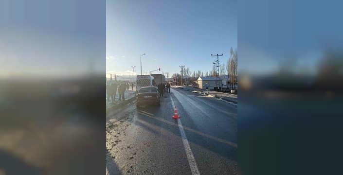 Tokat'ta buzlanma nedeniyle zincirleme kaza: 5 araç hasar gördü
