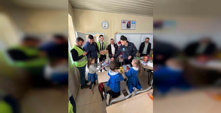 Ülkü Ocakları'ndan Kızılkeçili İlkokulu'na büyük eğitim desteği
