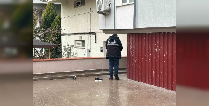 Uşak'ta anten tamiri sırasında çatıdan düşen adam hayatını kaybetti
