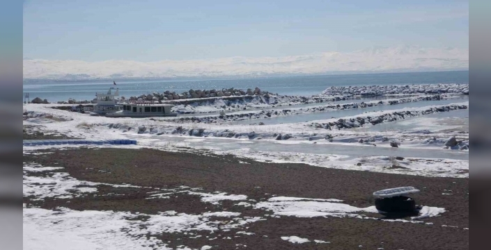 Uzmanlardan Van Gölü Havzası'na kar yağışı uyarısı: Su sorunu devam ediyor