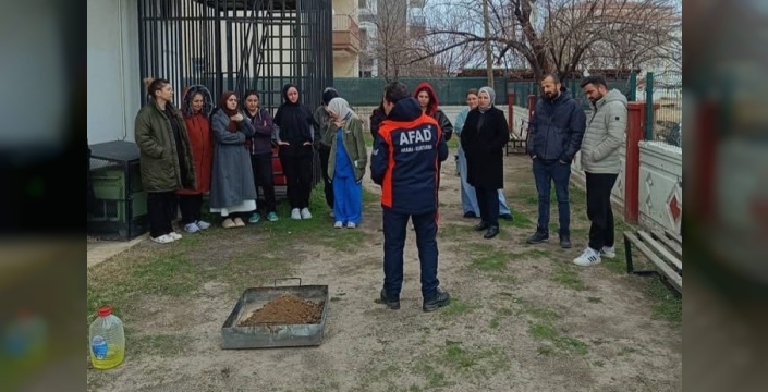 AFAD, önce öğretiyor sonra da acil durumlara karşı tatbikatla ölçüyor