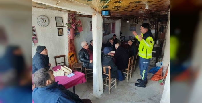 Afyonkarahisar'da jandarmadan öğrencilere trafik eğitimi