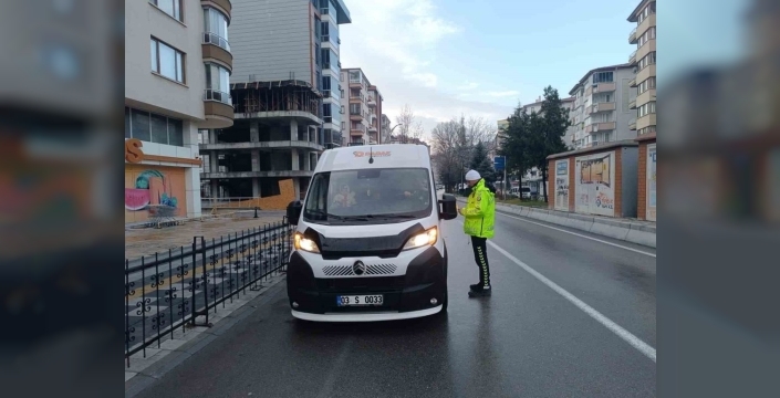 Afyonkarahisar'da okul servis araçlarına denetim yapıldı