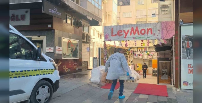 Antalya'da kan donduran cinayet: Alacak-verecek kavgası kanla bitti, zanlı böyle yakalandı!