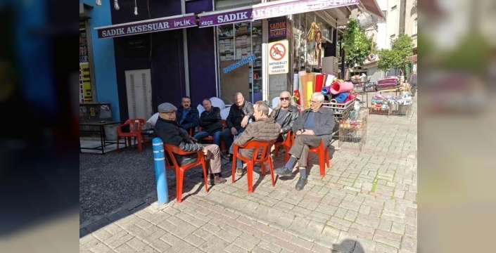 Aydın güneşe kavuştu, çarşıda bahar havası esti!