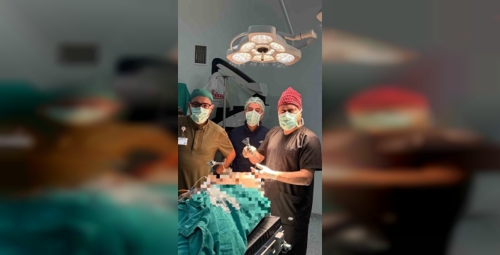 Bandırma'da 72 yaşındaki beyin tümörü hastası son teknoloji ile sağlığına kavuştu