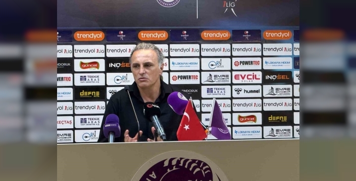 Bandırmaspor Teknik Direktörü Gürsel: 'Başarı için tüm zorlukları aşmalıyız