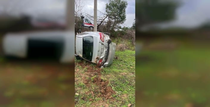 Bilecik'te kontrolden çıkan araç şarampole uçtu, 1 yaralı
