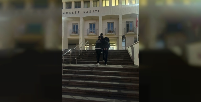 Bodrum'da uyuşturucu operasyonu: 8 kilo skunk ele geçirildi, 2 tutuklama