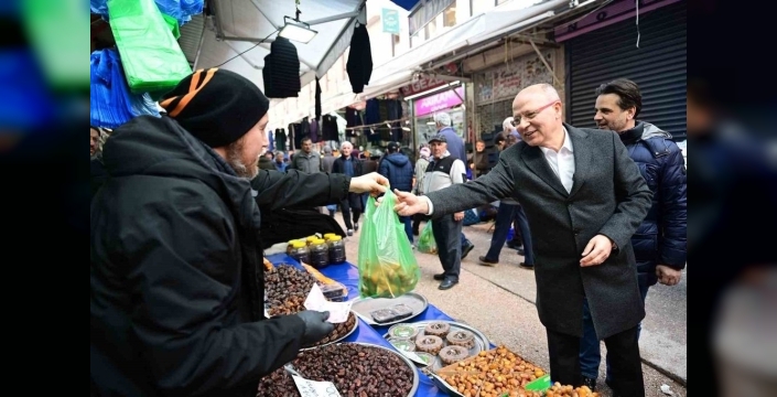 Davut Gürkan: Ramazan, birlik ve bereket ayıdır