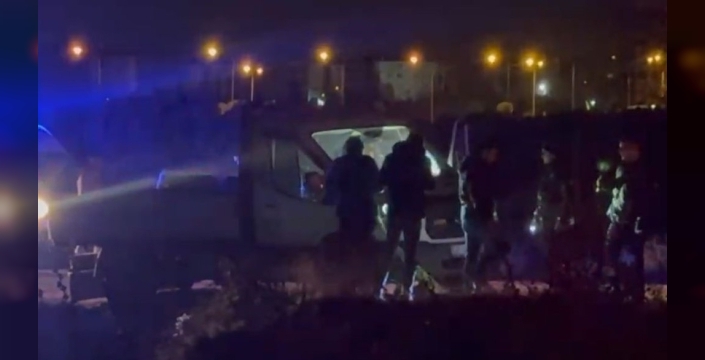 Denizli'de park halindeki otomobilde erkek cesedi bulundu