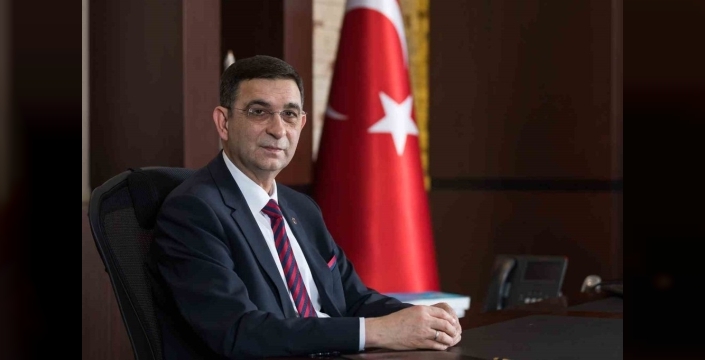 Depremin üçüncü yıl dönümünde acı dolu anma: Tedbirli olmanın önemi vurgulandı