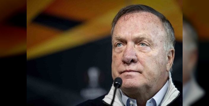 Dick Advocaat, kızının sağlığı için Curaçao Milli Takımı'ndan ayrıldı