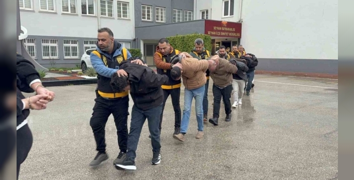Dublörler üzerinden 10 milyonluk vurgun: Çete liderleri 'Profesör', 'Firavun' ve 'Azad' kod adlarıyla yakalandı!