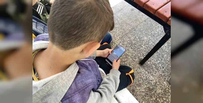 Ekran bağımlılığı: Sadece çocukları değil, aileleri de etkiliyor