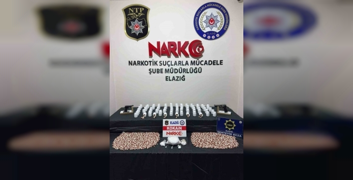 Elazığ'da nefes kesen operasyon: 802 gram kokain ve ruhsatsız silahlar ele geçirildi, 1 kişi tutuklandı!