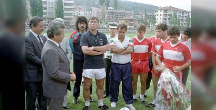 Futbol dünyası, Sepp Piontek'in kaybıyla sarsıldı