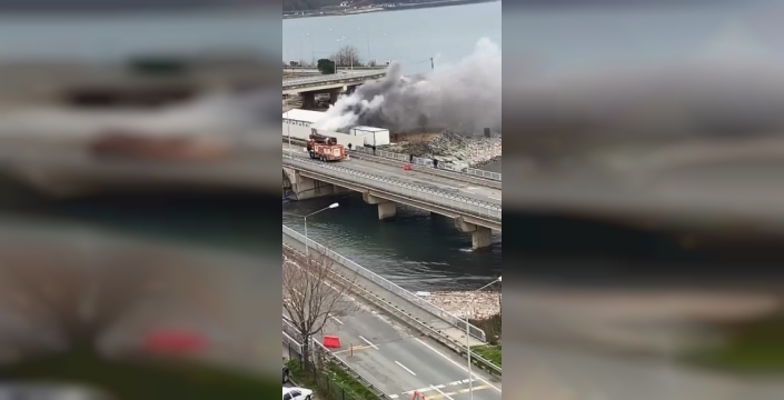 Hopa'daki şantiyede yangın paniği: Ekipler hızlıca müdahale etti