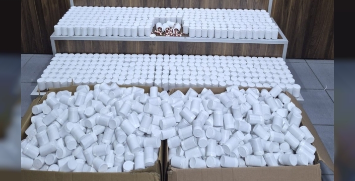 İzmir'de şok operasyon: İş yerinden binlerce hap çıktı, 7 kişi yakalandı!