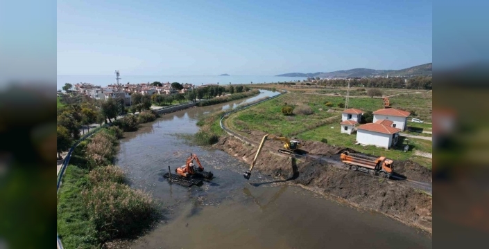İzmir'de yarımada derelerinde temizlik seferberliği başladı