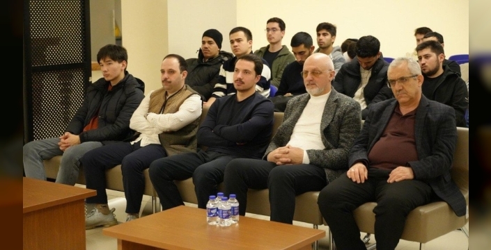 KBÜ’de nübüvvetin ispatı konulu söyleşi düzenlendi