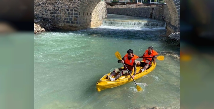 Osmaniye'de yağışlar sonrası Sabun Çayı'nda rafting coşkusu