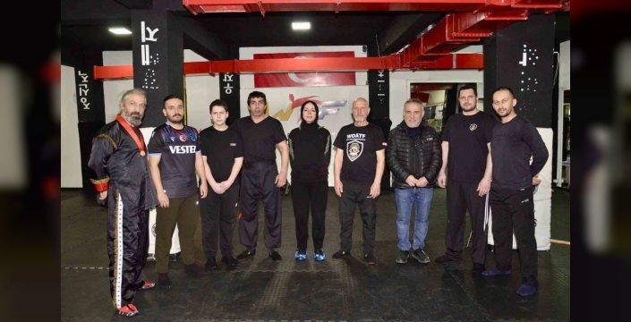 Polisler yakın savunma eğitimi ile sahada daha güçlü