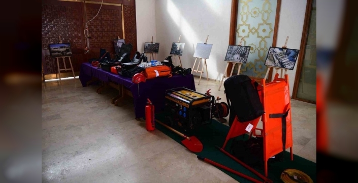 Sancaktepe'den 'dirençli şehir' vurgusu: Deprem şehitleri anıldı, geleceğe hazırlık masaya yatırıldı