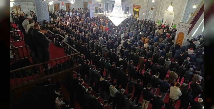 Şanlıurfa'da Berat Kandili coşkusu dolu dolu yaşandı