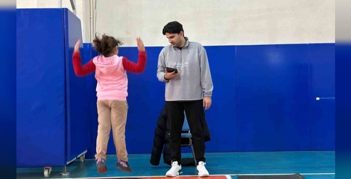 Sporun Geleceği Buharkent'te Keşfediliyor: Yetenek Avcıları Sahada!