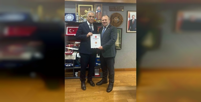 TBMM'de Hekimlik Meslek Kanunu Çağrısı: Malpraktis Baskısına Son!