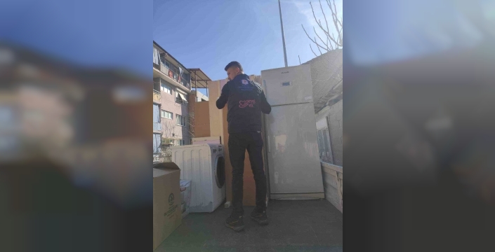 Yangının yaralarını Sevgi Eli sardı