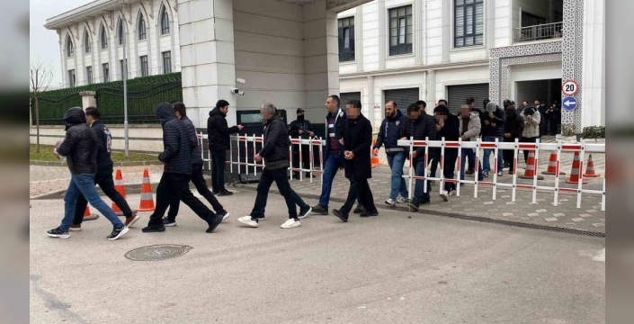 7 ilde büyük vurgun: 105 milyon lira dolandıran şebeke çökertildi, 25 zanlı adliyede!