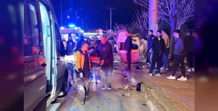 Aksaray'da trafik kazası: 2 kişi ağır yaralandı