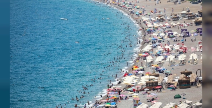 Alman turistlerin rotası değişti: Türkiye, jeopolitik risklere rağmen zirvede!