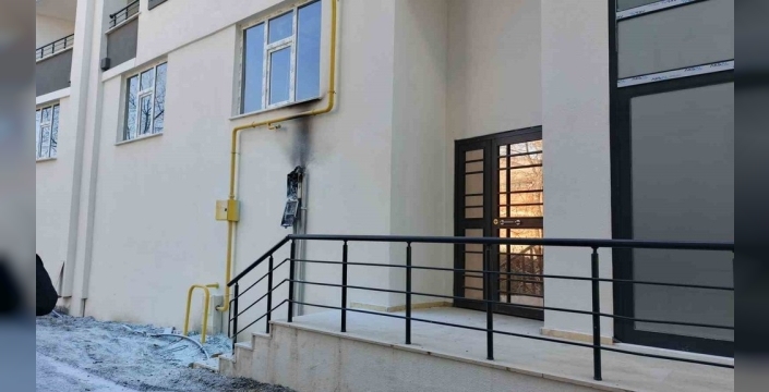 Bafra'da elektrik panosunda yangın paniği
