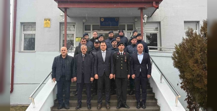 Bayram coşkusu Aydıntepe'de: Kaymakam Bayram, görev başındakileri ve gazileri unutmadı